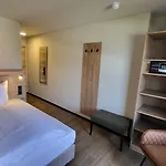 Berghof 3* 彼得堡