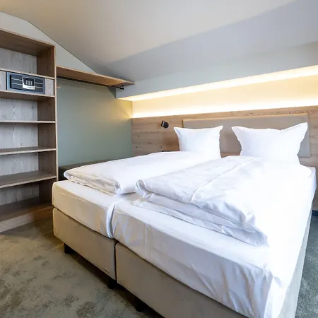 酒店 Berghof 彼得堡