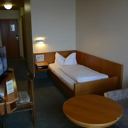 ホテル Berghof 3*